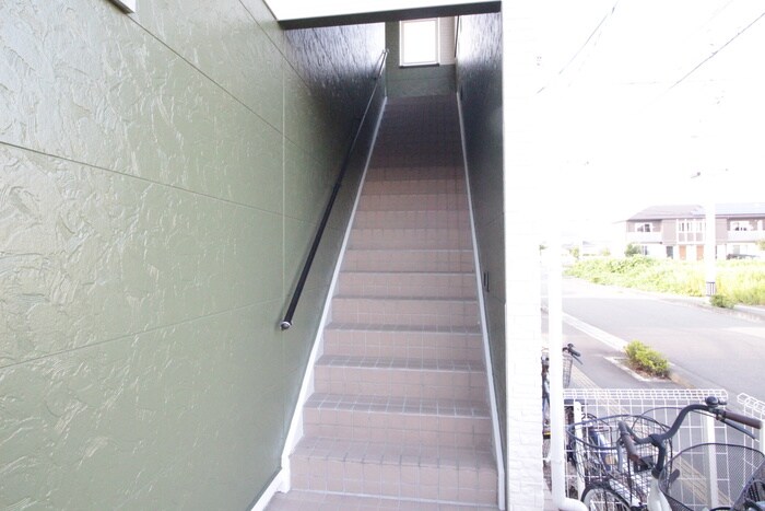 物件外観写真6　(建物設備)