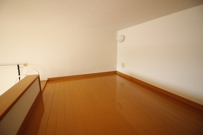 物件内観写真10　(ロフト)