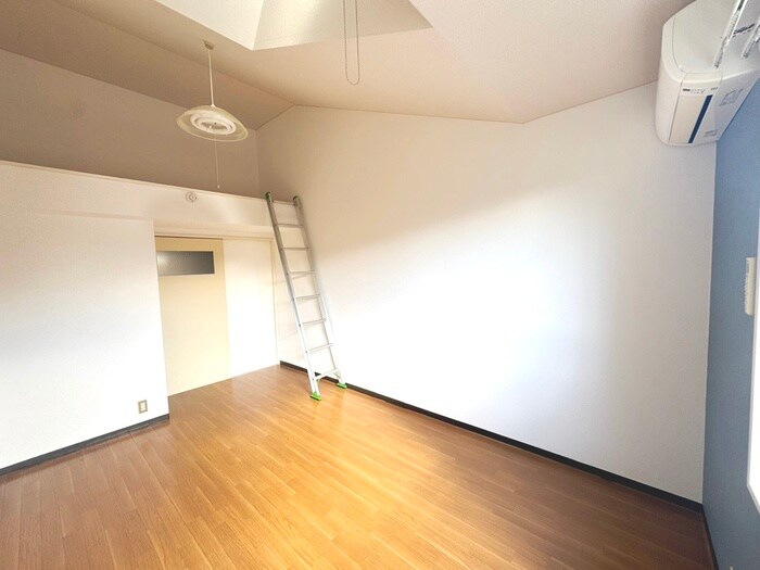 物件内観写真8　(居室)