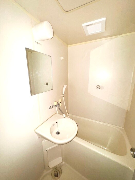 物件内観写真12　(バス／シャワールーム等)