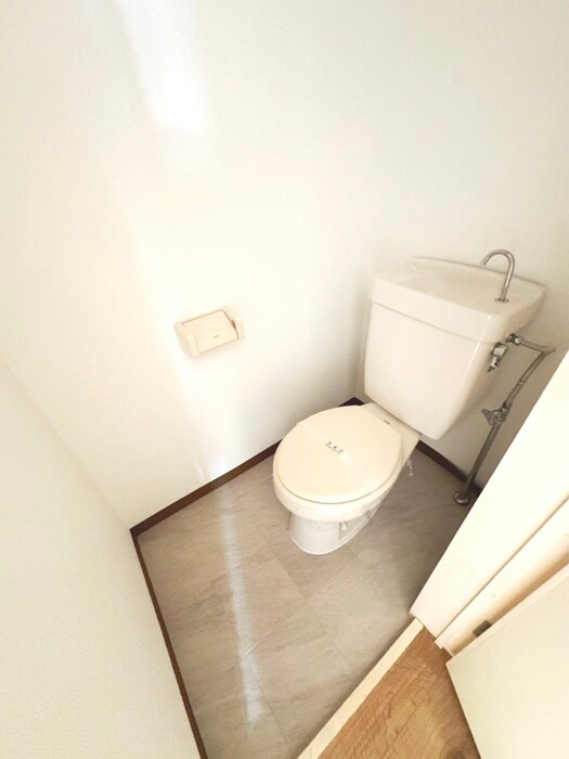 物件内観写真13　(トイレ)