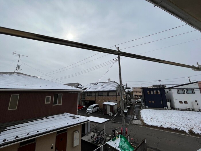 物件内観写真22　(室内からの展望)