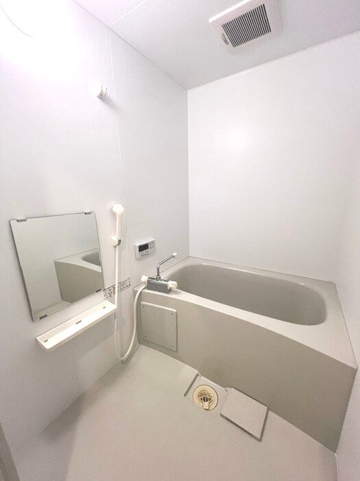 物件内観写真12　(バス／シャワールーム等)