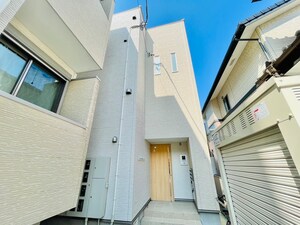 ＲＩＺＥＳＴ春夏秋冬－冬－外観写真