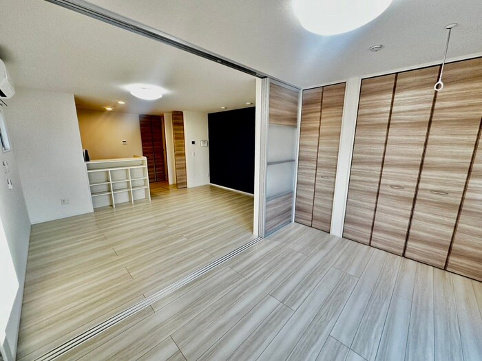 物件内観写真17　(居室)