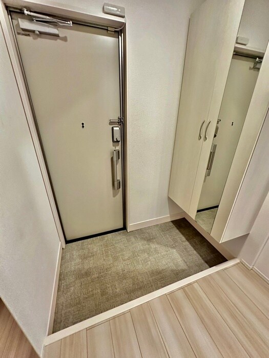 物件内観写真20　(玄関)