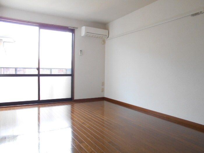 物件内観写真14　(居室)