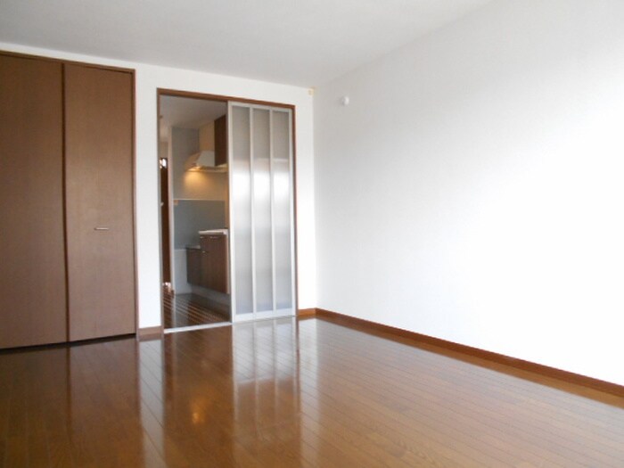 物件内観写真18　(居室)