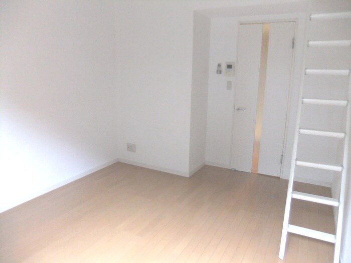 物件内観写真11　(居室)