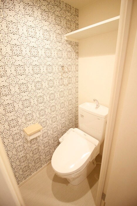 物件内観写真14　(トイレ)