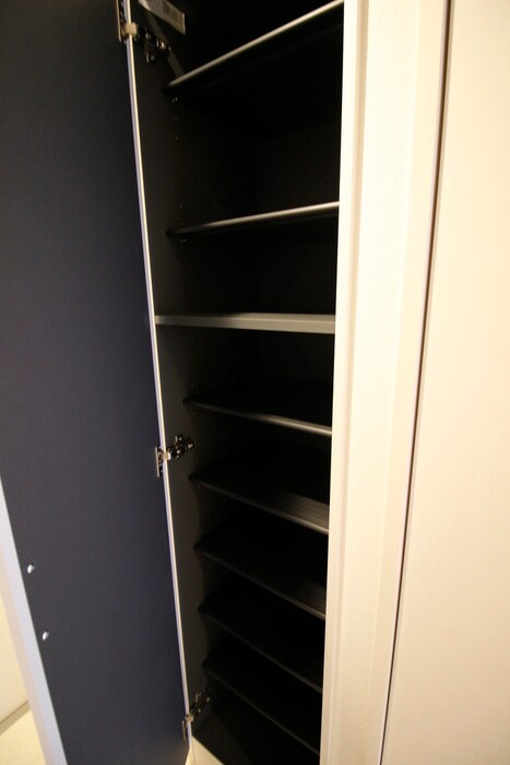 物件内観写真18　(靴箱)