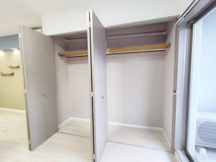 物件内観写真12　(収納)