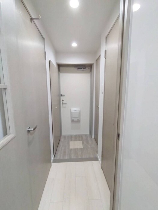 物件内観写真20　(廊下)