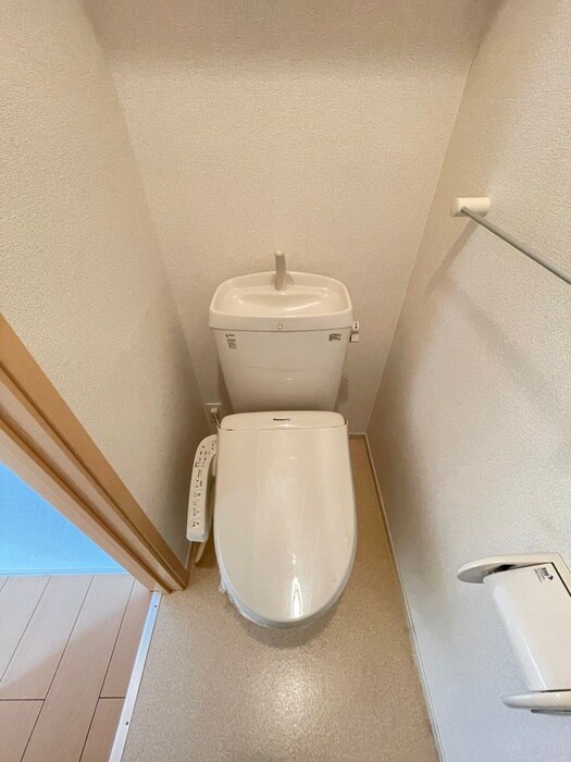 物件内観写真13　(トイレ)