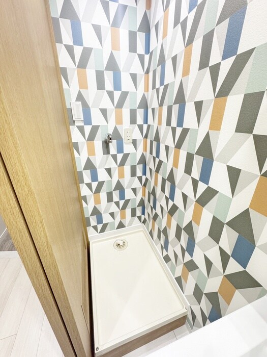 物件内観写真12　(洗濯機置場)