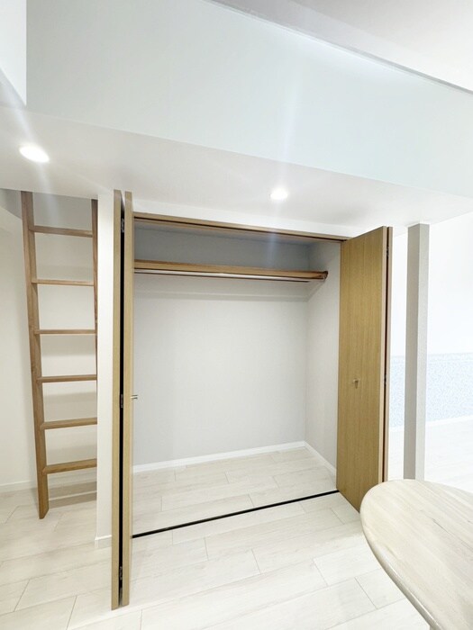 物件内観写真13　(収納)