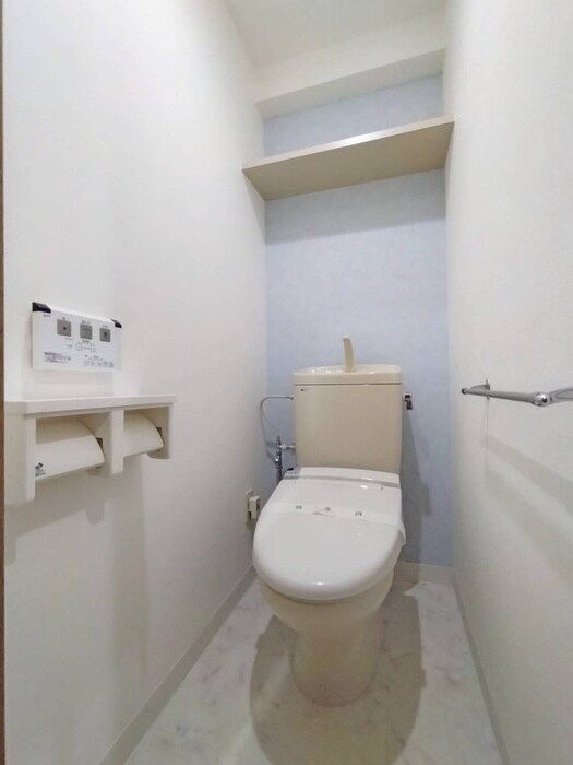 物件内観写真11　(トイレ)