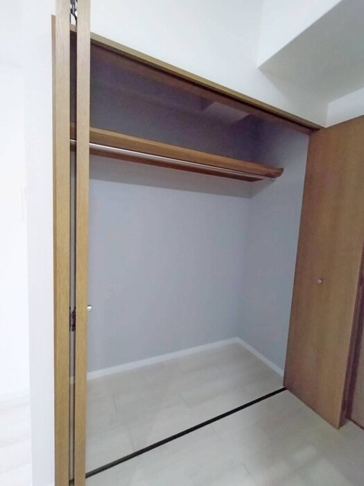 物件内観写真12　(収納)