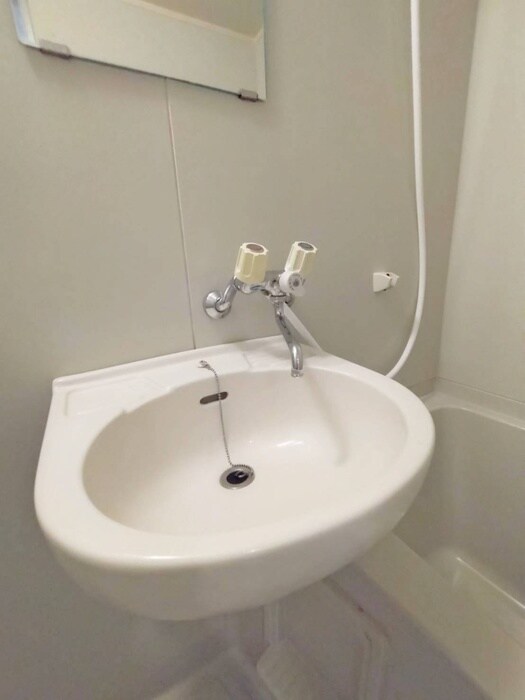 物件内観写真10　(洗面)