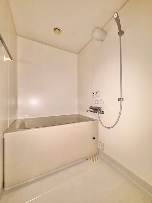 物件内観写真8　(バス／シャワールーム等)