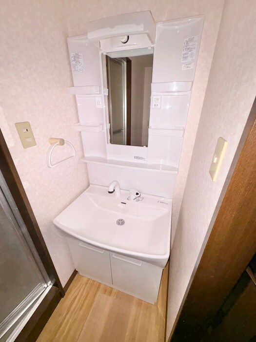 物件内観写真10　(洗面)