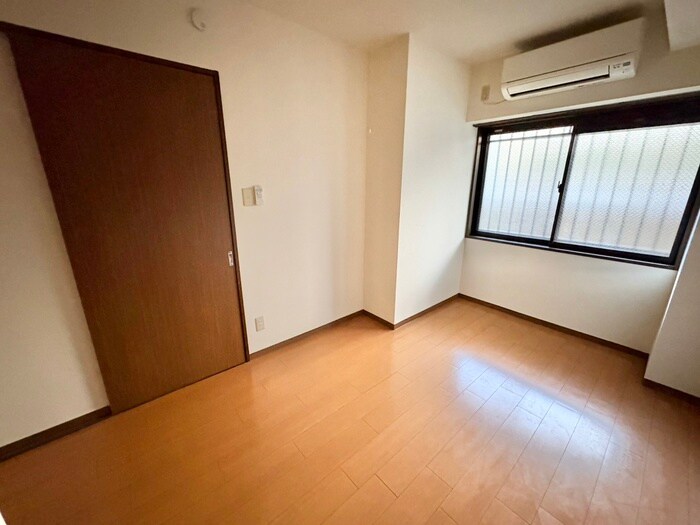 物件内観写真17　(居室)