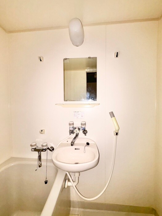 物件内観写真11　(洗面)