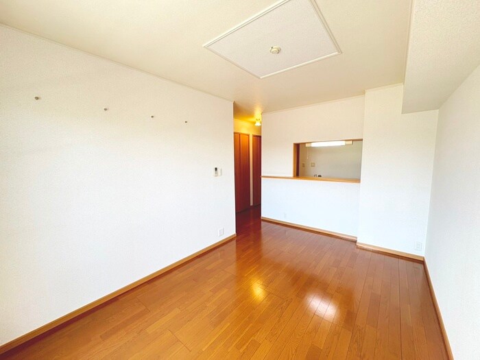 物件内観写真6　(居室)