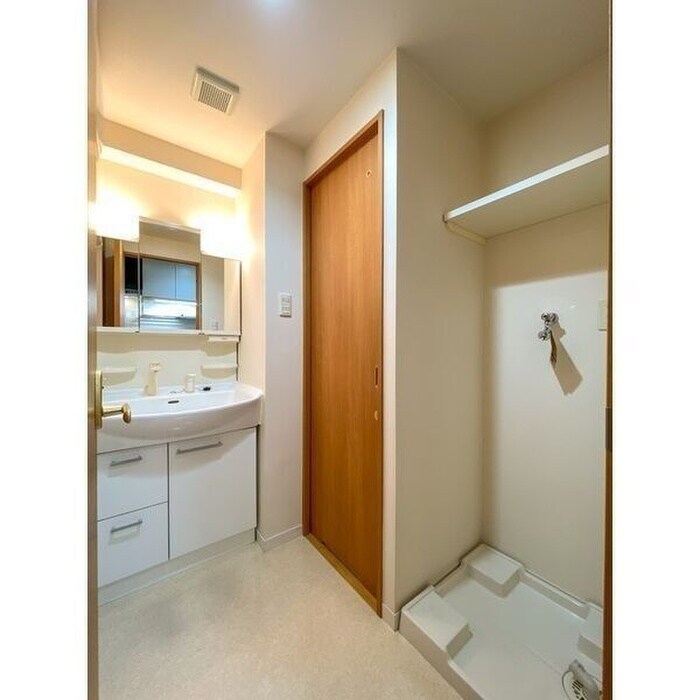 物件内観写真10　(洗面)