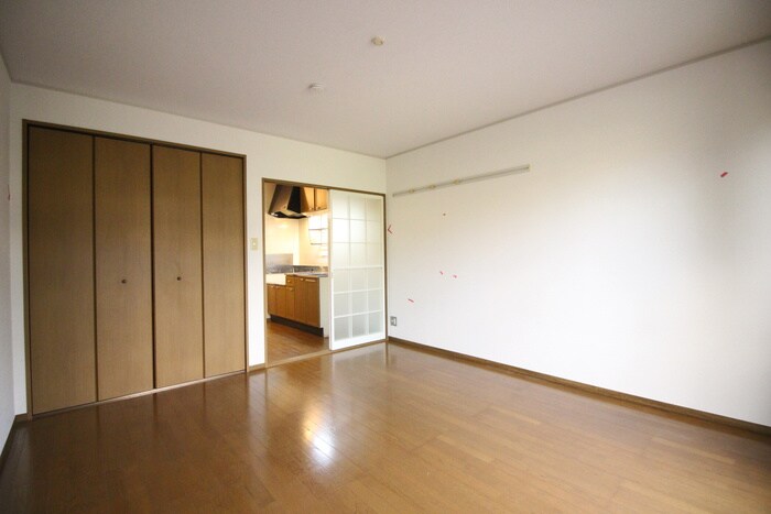 物件内観写真18　(居室)