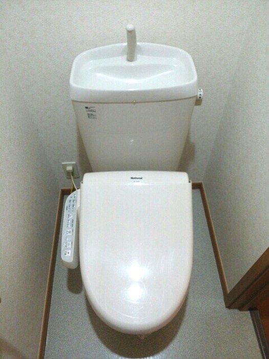 物件内観写真10　(トイレ)