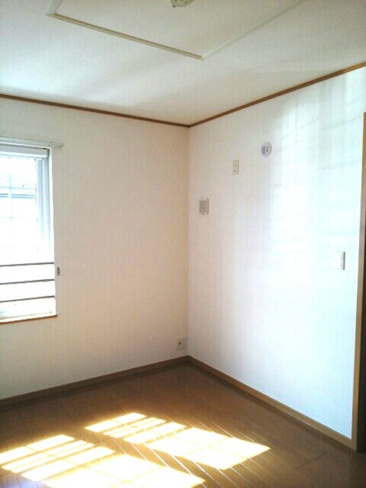 物件内観写真15　(居室)