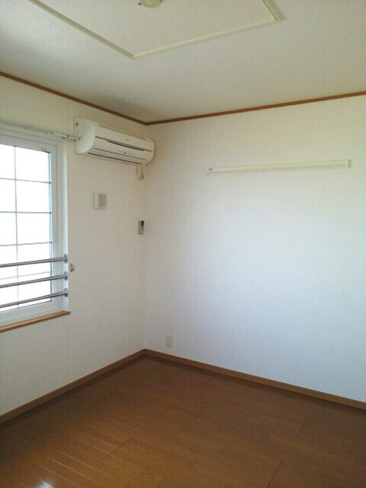 物件内観写真16　(居室)