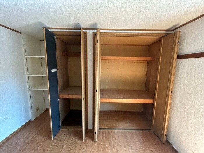 物件内観写真9　(収納)