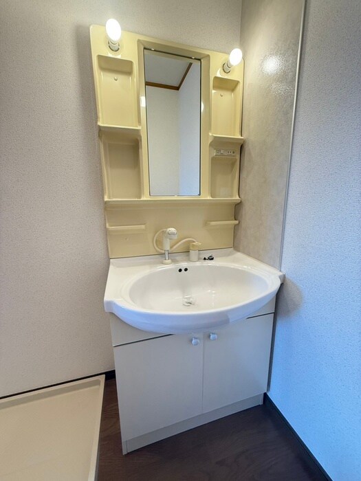 物件内観写真12　(洗面)