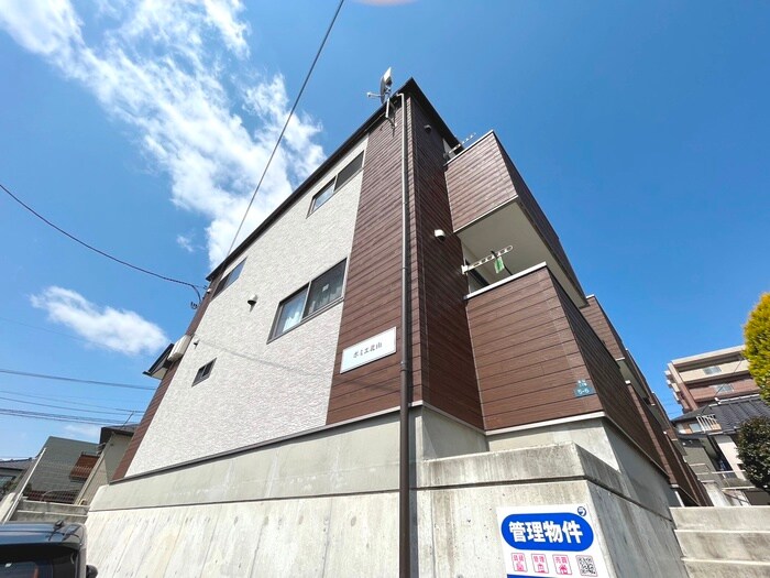 物件外観写真2　(外観写真)