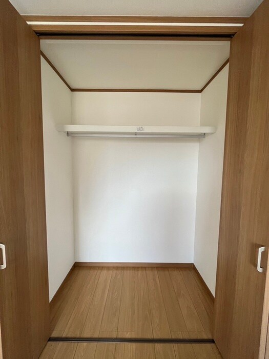 物件内観写真13　(収納)