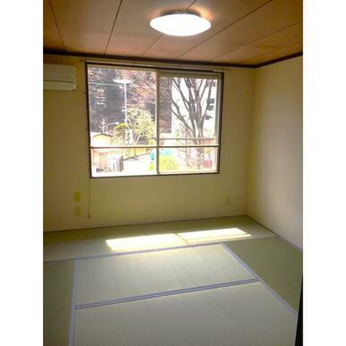 物件内観写真7　(居室)