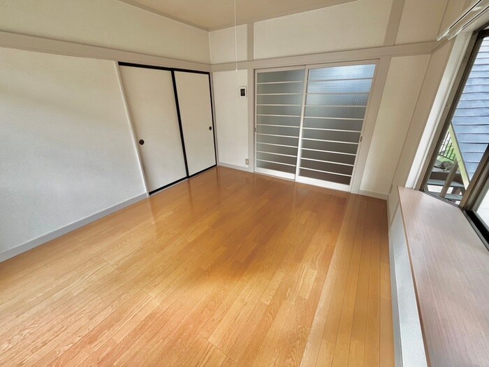 物件内観写真8　(居室)