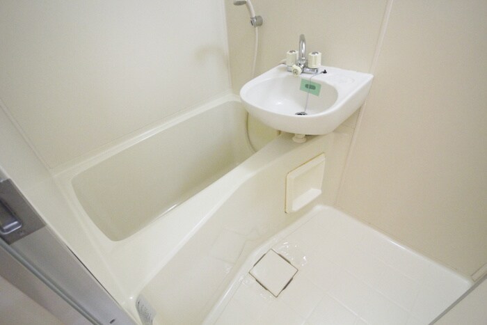 物件内観写真10　(バス／シャワールーム等)