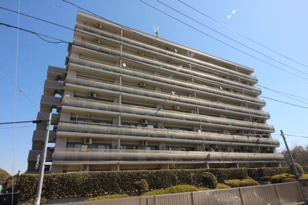 エミナンス泉中央東外観写真