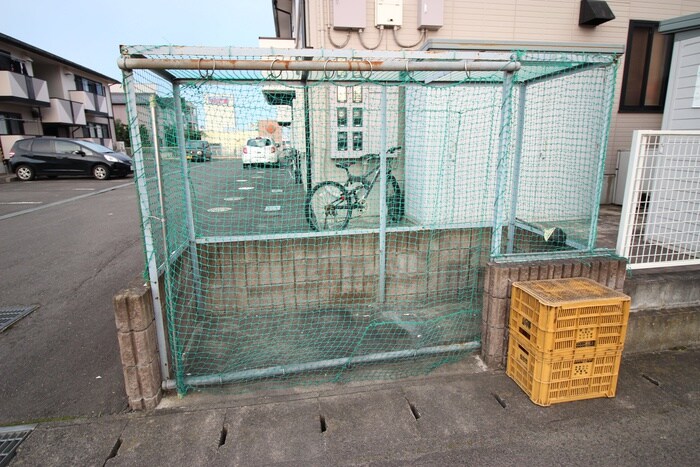 物件外観写真6　(建物設備)