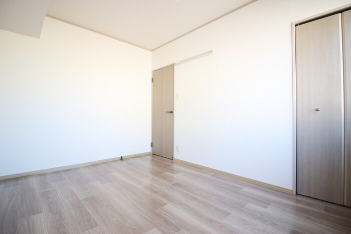 物件内観写真11　(居室)