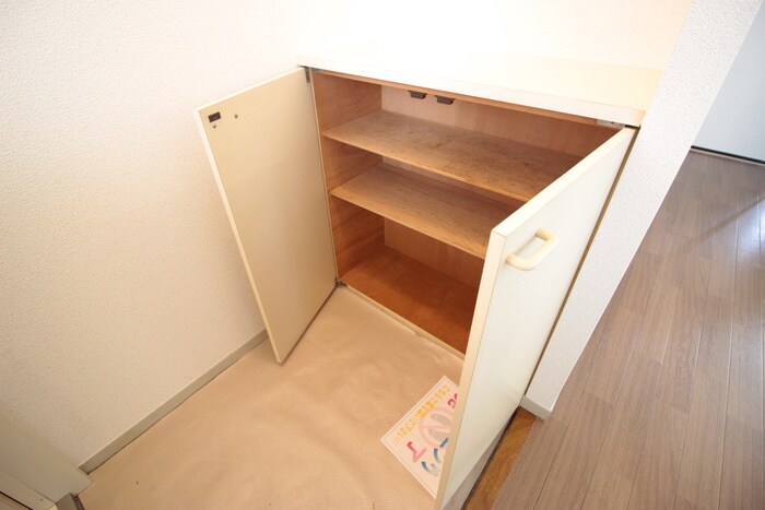 物件内観写真20　(靴箱)