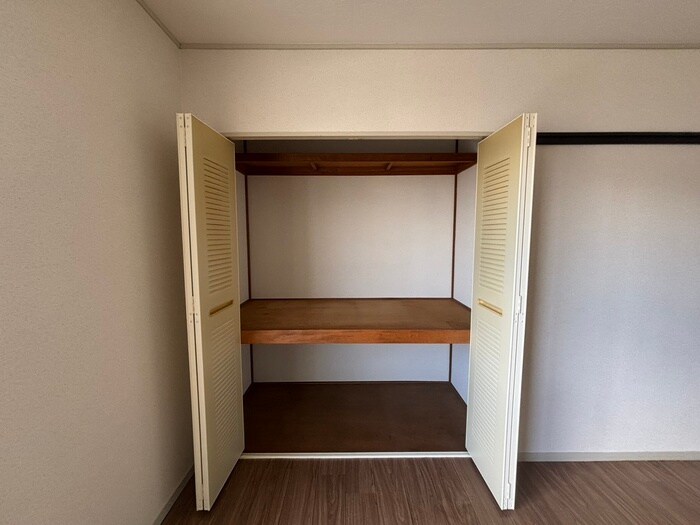物件内観写真11　(収納)