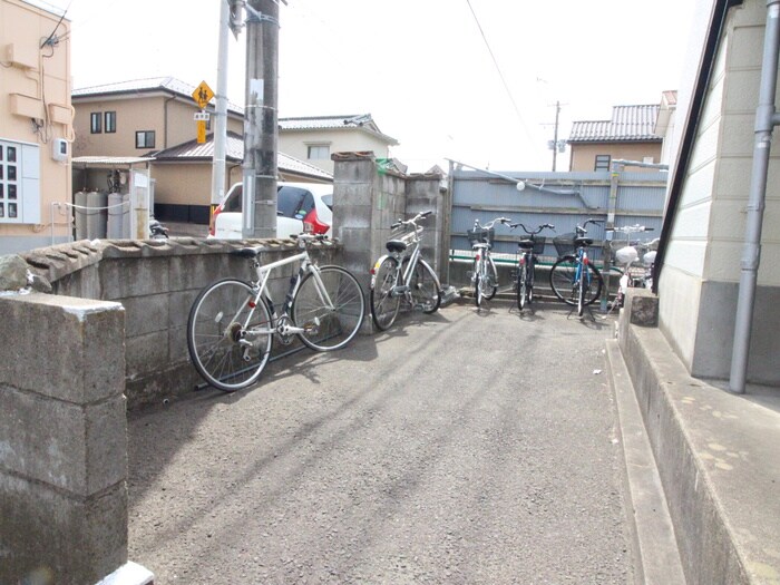 物件外観写真6　(外観写真)