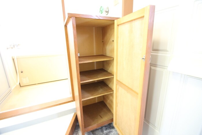 物件内観写真13　(靴箱)