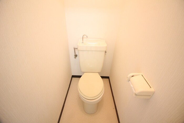 物件内観写真17　(トイレ)