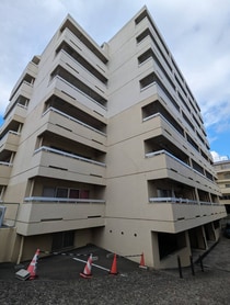 二軒茶屋グランドハイツの外観写真