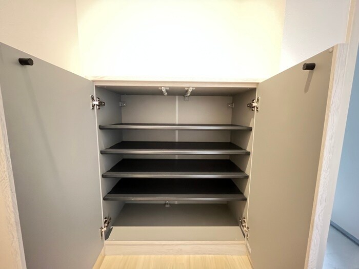 物件内観写真19　(靴箱)